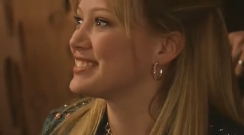 DailyDuff-dot-org_LizzieMcGuire-2x27GrubbyLongjohnsOldeTymeRevue0749.jpg