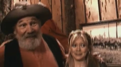 DailyDuff-dot-org_LizzieMcGuire-2x27GrubbyLongjohnsOldeTymeRevue0795.jpg