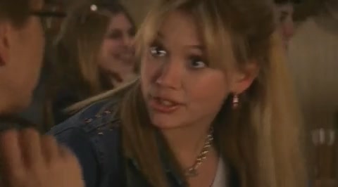 DailyDuff-dot-org_LizzieMcGuire-2x27GrubbyLongjohnsOldeTymeRevue1091.jpg