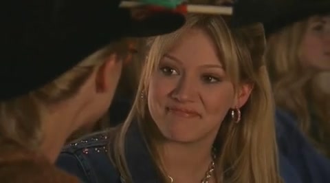 DailyDuff-dot-org_LizzieMcGuire-2x27GrubbyLongjohnsOldeTymeRevue1098.jpg