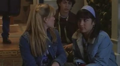 DailyDuff-dot-org_LizzieMcGuire-2x27GrubbyLongjohnsOldeTymeRevue0214.jpg