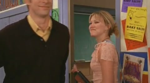 DailyDuff-dot-org_LizzieMcGuire-2x28TheGreatestCrushofAll0435.jpg
