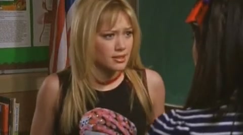 DailyDuff-dot-org_LizzieMcGuire-2x28TheGreatestCrushofAll0567.jpg