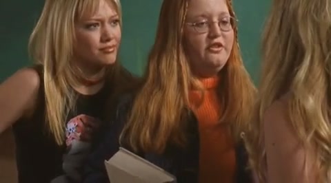DailyDuff-dot-org_LizzieMcGuire-2x28TheGreatestCrushofAll0590.jpg