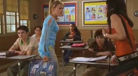 DailyDuff-dot-org_LizzieMcGuire-2x28TheGreatestCrushofAll0690.jpg DailyDuff-dot-org_LizzieMcGuire-2x28TheGreatestCrushofAll0690.jpg