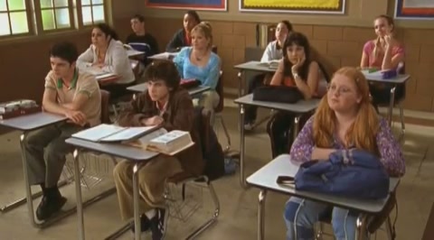 DailyDuff-dot-org_LizzieMcGuire-2x28TheGreatestCrushofAll0704.jpg DailyDuff-dot-org_LizzieMcGuire-2x28TheGreatestCrushofAll0704.jpg