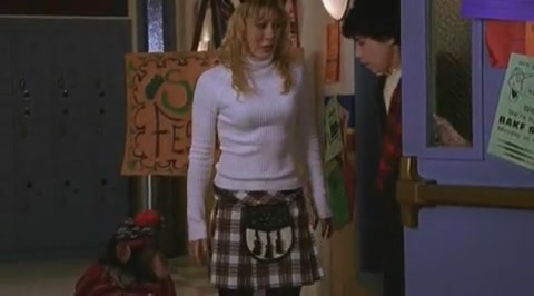 DailyDuff-dot-org_LizzieMcGuire-2x28TheGreatestCrushofAll0890.jpg DailyDuff-dot-org_LizzieMcGuire-2x28TheGreatestCrushofAll0890.jpg