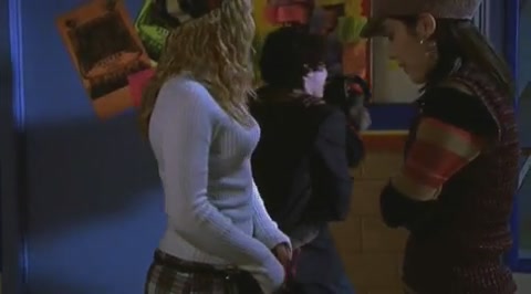 DailyDuff-dot-org_LizzieMcGuire-2x28TheGreatestCrushofAll1087.jpg DailyDuff-dot-org_LizzieMcGuire-2x28TheGreatestCrushofAll1087.jpg