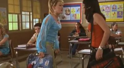 DailyDuff-dot-org_LizzieMcGuire-2x28TheGreatestCrushofAll0689.jpg