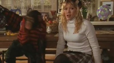 DailyDuff-dot-org_LizzieMcGuire-2x28TheGreatestCrushofAll0816.jpg