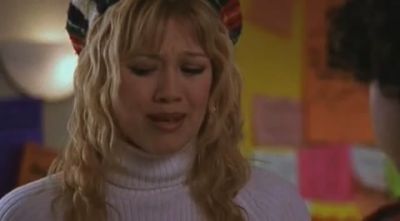 DailyDuff-dot-org_LizzieMcGuire-2x28TheGreatestCrushofAll0897.jpg