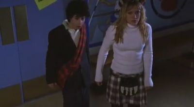 DailyDuff-dot-org_LizzieMcGuire-2x28TheGreatestCrushofAll0989.jpg