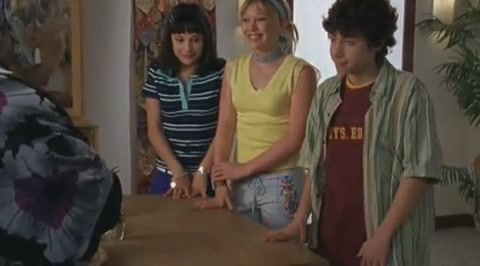 DailyDuff-dot-org_LizzieMcGuire-2x29GrandOleGrandma0058.jpg