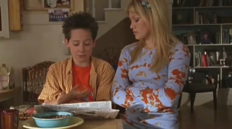 DailyDuff-dot-org_LizzieMcGuire-2x29GrandOleGrandma0206.jpg DailyDuff-dot-org_LizzieMcGuire-2x29GrandOleGrandma0206.jpg