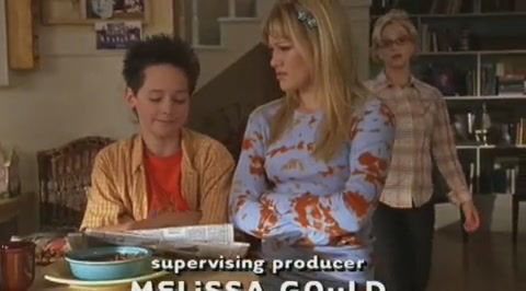 DailyDuff-dot-org_LizzieMcGuire-2x29GrandOleGrandma0209.jpg DailyDuff-dot-org_LizzieMcGuire-2x29GrandOleGrandma0209.jpg