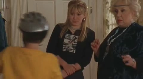 DailyDuff-dot-org_LizzieMcGuire-2x29GrandOleGrandma0828.jpg DailyDuff-dot-org_LizzieMcGuire-2x29GrandOleGrandma0828.jpg
