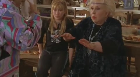 DailyDuff-dot-org_LizzieMcGuire-2x29GrandOleGrandma0939.jpg