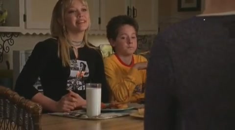 DailyDuff-dot-org_LizzieMcGuire-2x29GrandOleGrandma1085.jpg DailyDuff-dot-org_LizzieMcGuire-2x29GrandOleGrandma1085.jpg