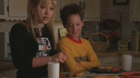 DailyDuff-dot-org_LizzieMcGuire-2x29GrandOleGrandma1172.jpg DailyDuff-dot-org_LizzieMcGuire-2x29GrandOleGrandma1172.jpg