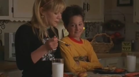 DailyDuff-dot-org_LizzieMcGuire-2x29GrandOleGrandma1174.jpg DailyDuff-dot-org_LizzieMcGuire-2x29GrandOleGrandma1174.jpg