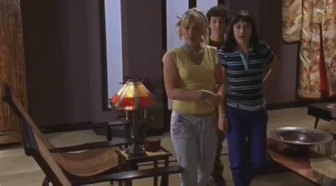 DailyDuff-dot-org_LizzieMcGuire-2x29GrandOleGrandma1200.jpg DailyDuff-dot-org_LizzieMcGuire-2x29GrandOleGrandma1200.jpg