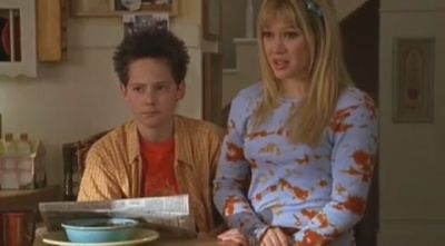 DailyDuff-dot-org_LizzieMcGuire-2x29GrandOleGrandma0216.jpg