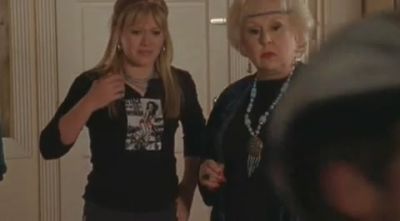 DailyDuff-dot-org_LizzieMcGuire-2x29GrandOleGrandma0830.jpg