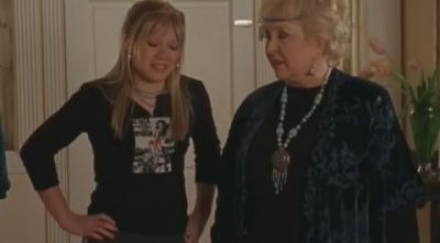 DailyDuff-dot-org_LizzieMcGuire-2x29GrandOleGrandma0836.jpg