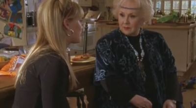 DailyDuff-dot-org_LizzieMcGuire-2x29GrandOleGrandma0889.jpg