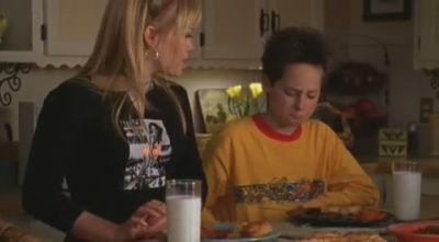 DailyDuff-dot-org_LizzieMcGuire-2x29GrandOleGrandma1081.jpg