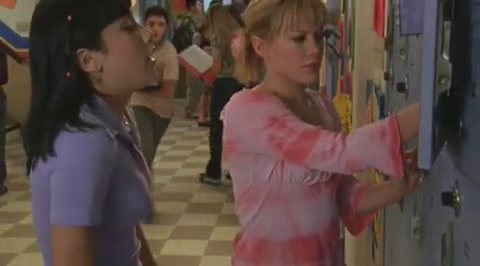 DailyDuff-dot-org_LizzieMcGuire-2x30MyFairLarry0271.jpg DailyDuff-dot-org_LizzieMcGuire-2x30MyFairLarry0271.jpg