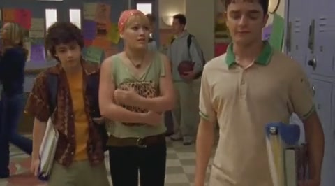 DailyDuff-dot-org_LizzieMcGuire-2x30MyFairLarry0640.jpg DailyDuff-dot-org_LizzieMcGuire-2x30MyFairLarry0640.jpg