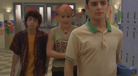 DailyDuff-dot-org_LizzieMcGuire-2x30MyFairLarry0643.jpg DailyDuff-dot-org_LizzieMcGuire-2x30MyFairLarry0643.jpg