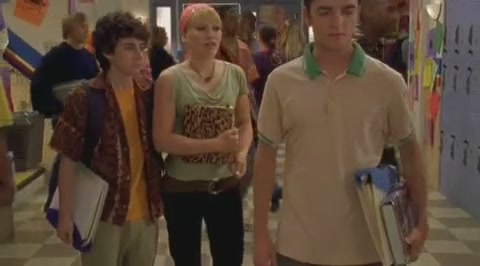 DailyDuff-dot-org_LizzieMcGuire-2x30MyFairLarry0646.jpg DailyDuff-dot-org_LizzieMcGuire-2x30MyFairLarry0646.jpg