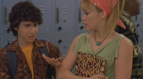 DailyDuff-dot-org_LizzieMcGuire-2x30MyFairLarry0668.jpg DailyDuff-dot-org_LizzieMcGuire-2x30MyFairLarry0668.jpg