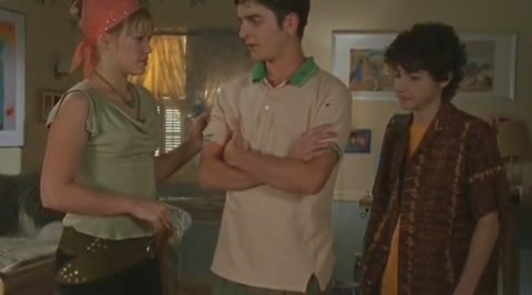 DailyDuff-dot-org_LizzieMcGuire-2x30MyFairLarry0784.jpg DailyDuff-dot-org_LizzieMcGuire-2x30MyFairLarry0784.jpg