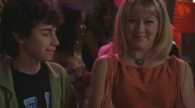 DailyDuff-dot-org_LizzieMcGuire-2x30MyFairLarry1174.jpg