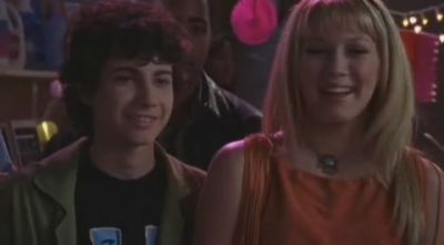 DailyDuff-dot-org_LizzieMcGuire-2x30MyFairLarry1199.jpg