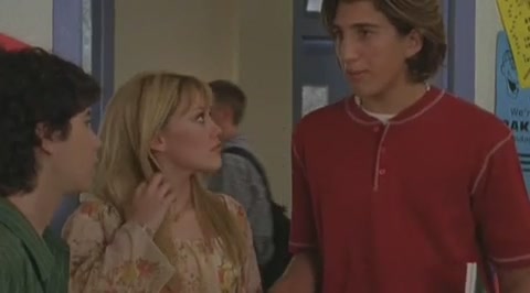 DailyDuff-dot-org_LizzieMcGuire-2x31TheGordoShuffle0025.jpg