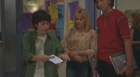 DailyDuff-dot-org_LizzieMcGuire-2x31TheGordoShuffle0055.jpg DailyDuff-dot-org_LizzieMcGuire-2x31TheGordoShuffle0055.jpg