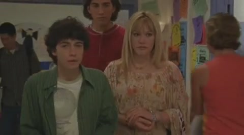 DailyDuff-dot-org_LizzieMcGuire-2x31TheGordoShuffle0057.jpg DailyDuff-dot-org_LizzieMcGuire-2x31TheGordoShuffle0057.jpg