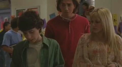 DailyDuff-dot-org_LizzieMcGuire-2x31TheGordoShuffle0077.jpg DailyDuff-dot-org_LizzieMcGuire-2x31TheGordoShuffle0077.jpg