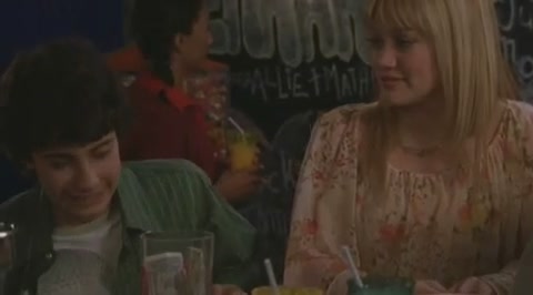 DailyDuff-dot-org_LizzieMcGuire-2x31TheGordoShuffle0189.jpg DailyDuff-dot-org_LizzieMcGuire-2x31TheGordoShuffle0189.jpg