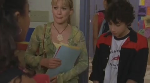 DailyDuff-dot-org_LizzieMcGuire-2x31TheGordoShuffle0467.jpg