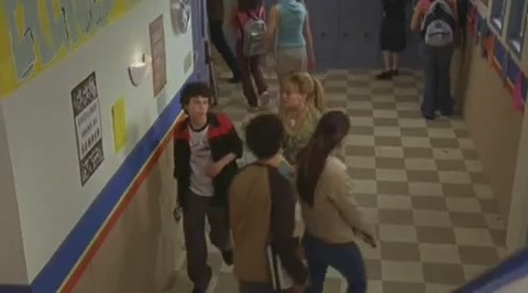 DailyDuff-dot-org_LizzieMcGuire-2x31TheGordoShuffle0483.jpg DailyDuff-dot-org_LizzieMcGuire-2x31TheGordoShuffle0483.jpg