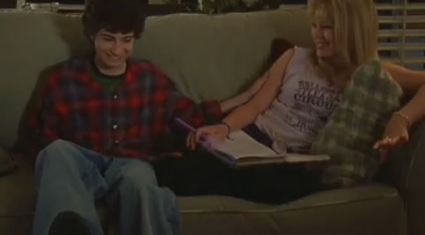 DailyDuff-dot-org_LizzieMcGuire-2x31TheGordoShuffle1174.jpg DailyDuff-dot-org_LizzieMcGuire-2x31TheGordoShuffle1174.jpg