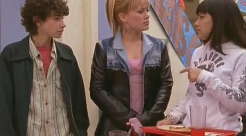 DailyDuff-dot-org_LizzieMcGuire-2x32MyDinnerWithDig0056.jpg