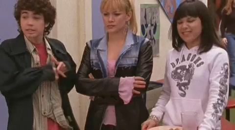 DailyDuff-dot-org_LizzieMcGuire-2x32MyDinnerWithDig0065.jpg