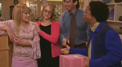 DailyDuff-dot-org_LizzieMcGuire-2x32MyDinnerWithDig0346.jpg