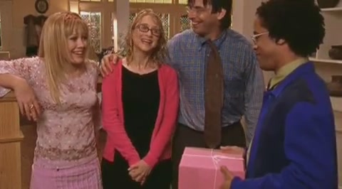 DailyDuff-dot-org_LizzieMcGuire-2x32MyDinnerWithDig0364.jpg